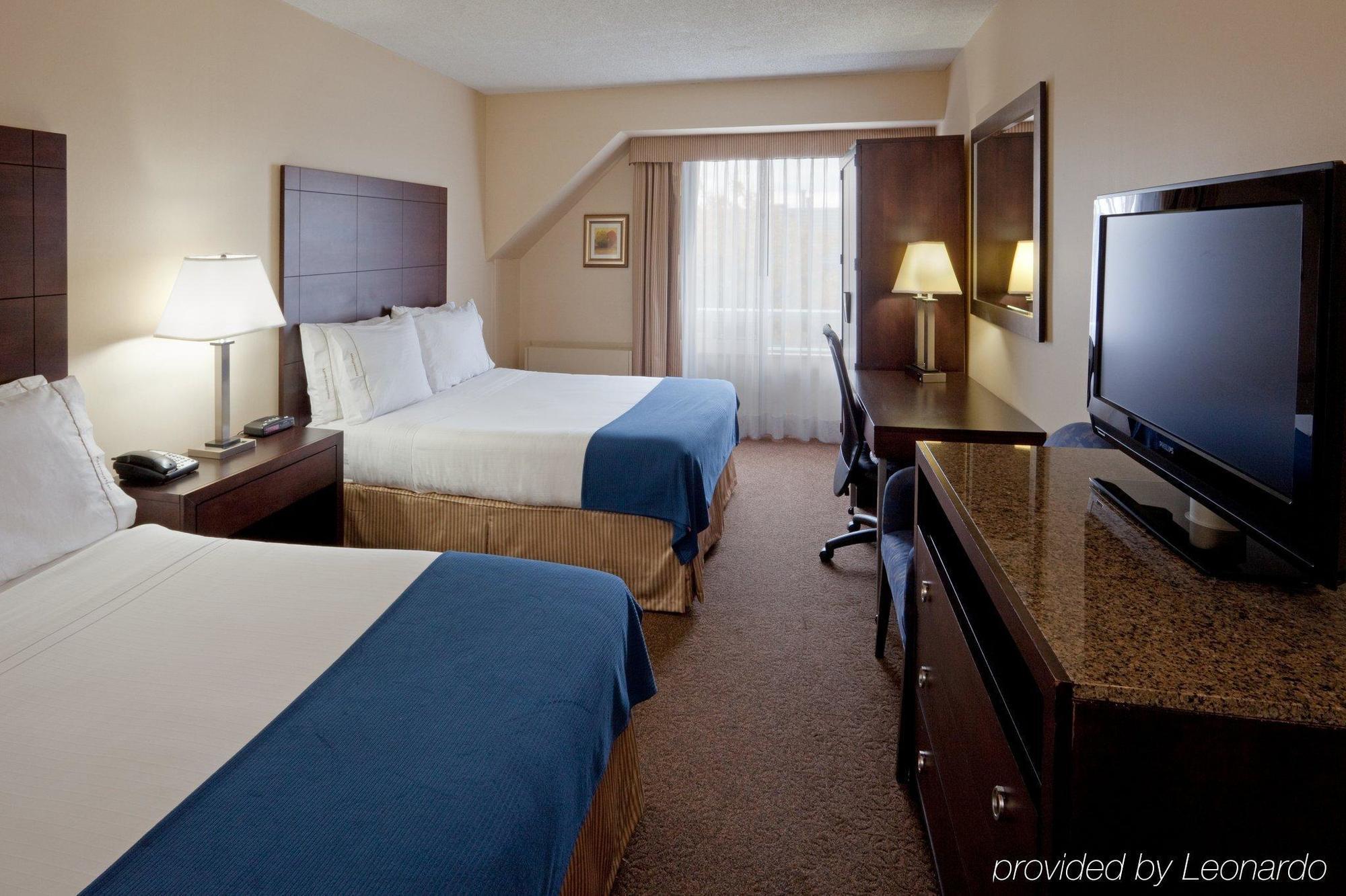 Quality Inn Saint-Jean-Sur-Richelieu Habitación foto