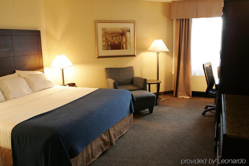 Quality Inn Saint-Jean-Sur-Richelieu Habitación foto